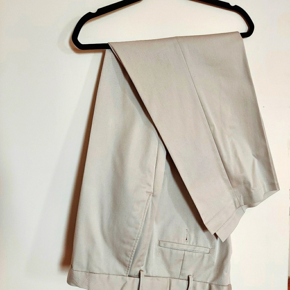 Haggar Pants - Picture 1 of 3